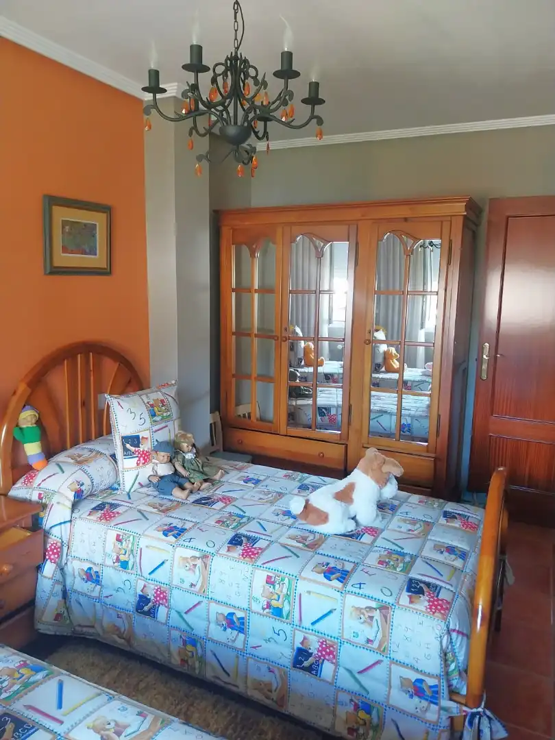 Habitación de Casa o chalet en venta en Santoña con Calefacción, Jardín privado y Terraza