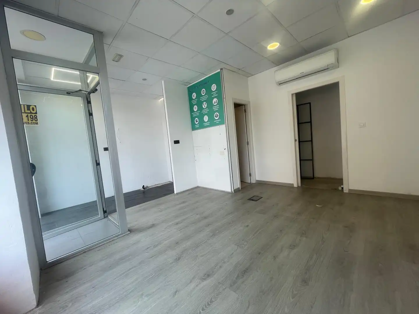 Local de lloguer en Zaragoza amb Aire condicionat, Calefacció i Parquet