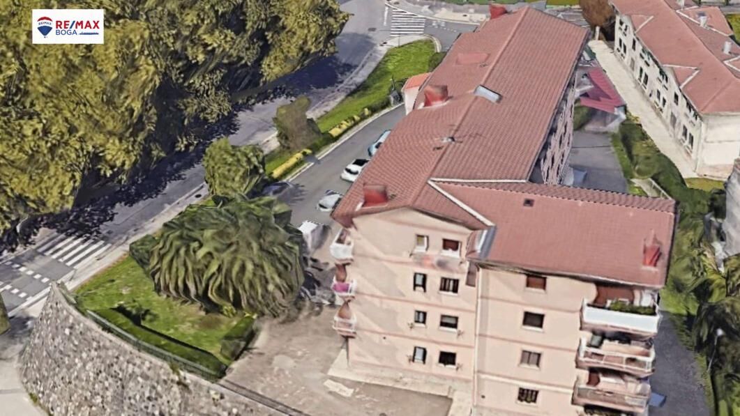Vista exterior de Pis en venda en Donostia - San Sebastián 