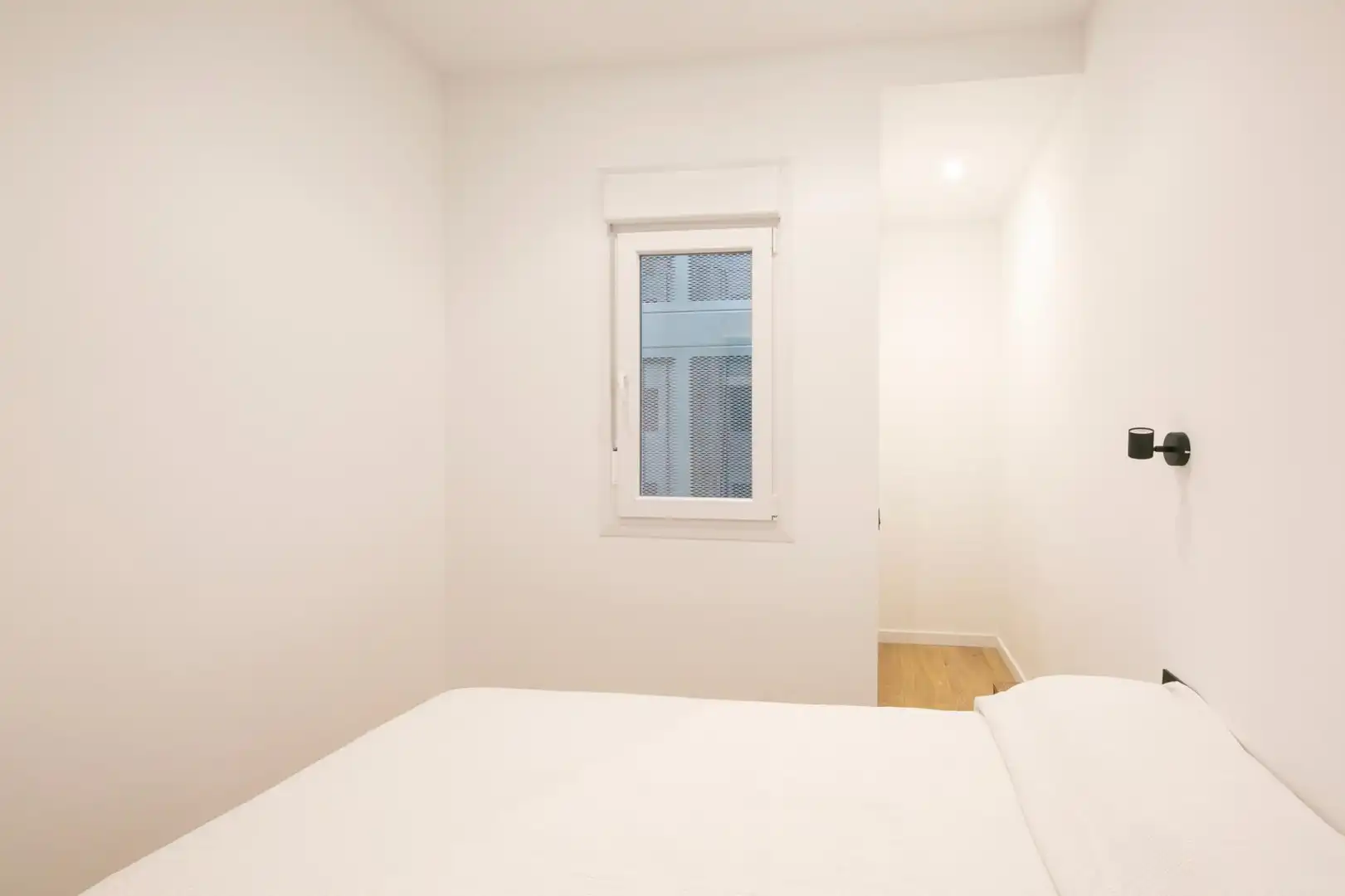 Schlafzimmer von Wohnung zur Miete in Barcelona mit Klimaanlage, Heizung und Parkett
