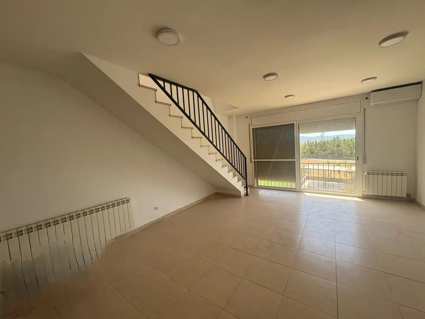 Dúplex de alquiler en Olèrdola con Aire acondicionado, Calefacción y Terraza