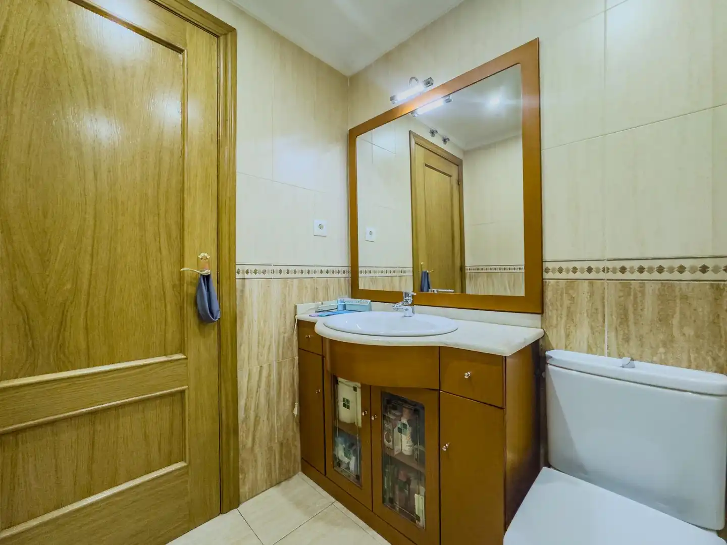 Baño de Piso en venta en Entrambasaguas con Aire acondicionado, Calefacción y Jardín privado