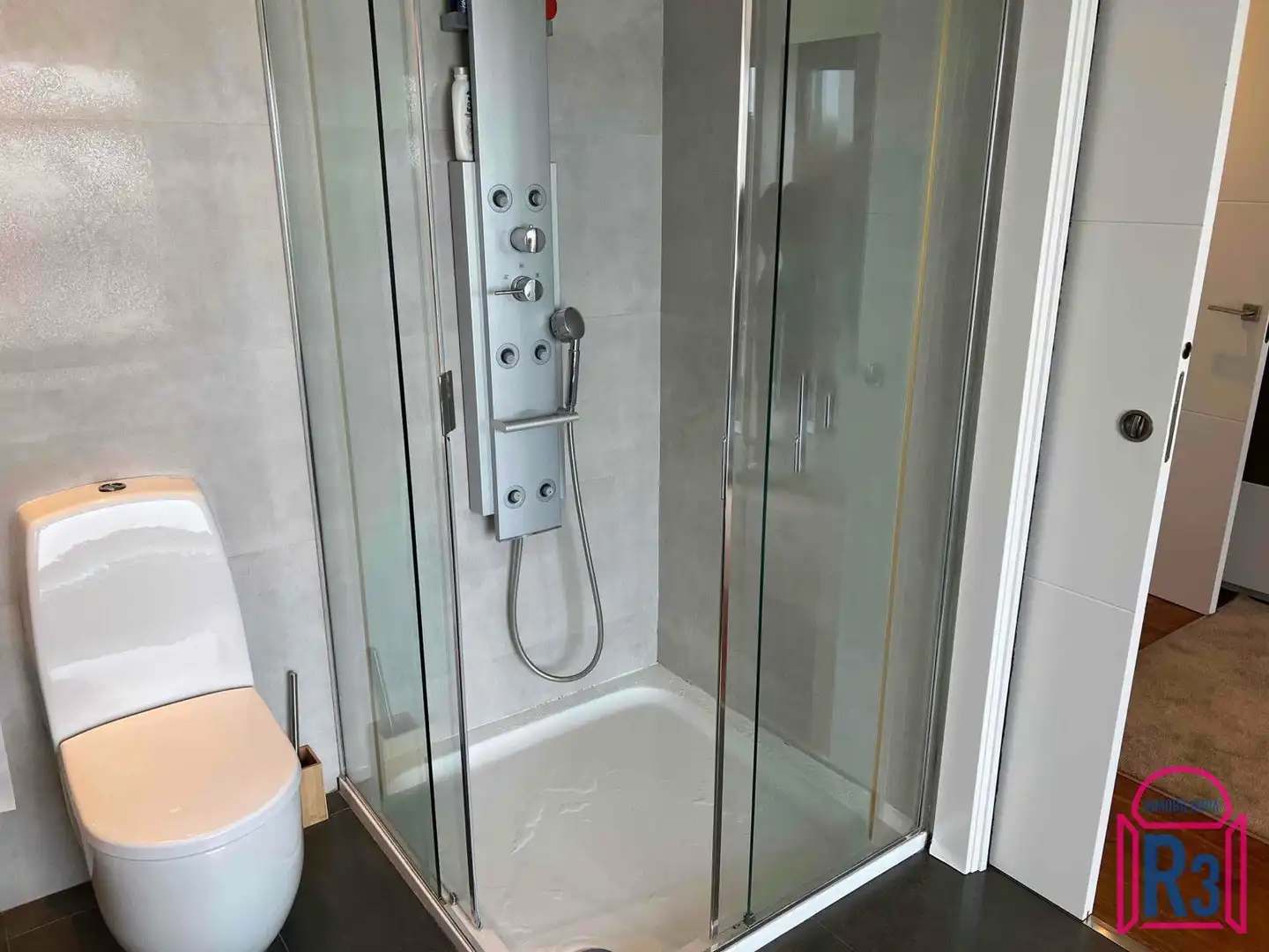 Baño de Casa o chalet en venta en Cuadros con Calefacción, Terraza y Piscina