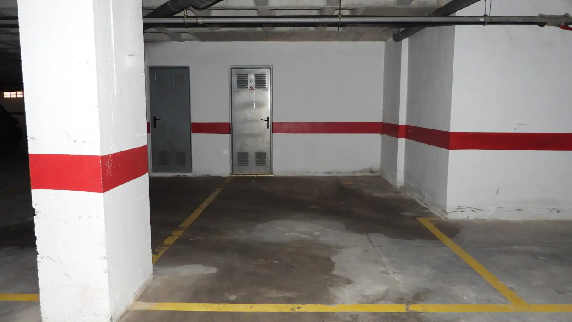 Parking de Apartamento en venta en La Manga del Mar Menor con Calefacción, Terraza y Amueblado
