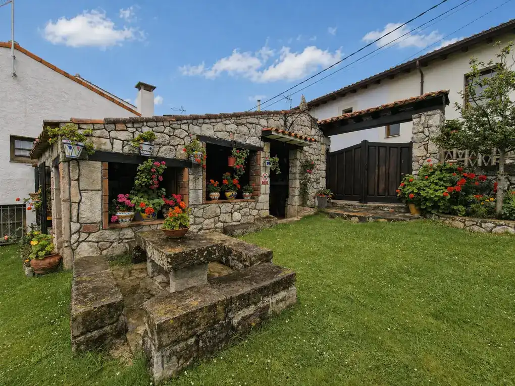 Haus mit Garten zum Verkauf in Celoriu, imagen 30
