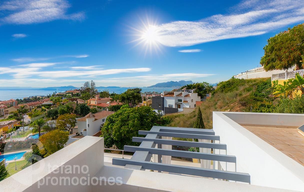 Exterior view of House or chalet for sale in Málaga Capital  with Air Conditioner, Heating and Private garden