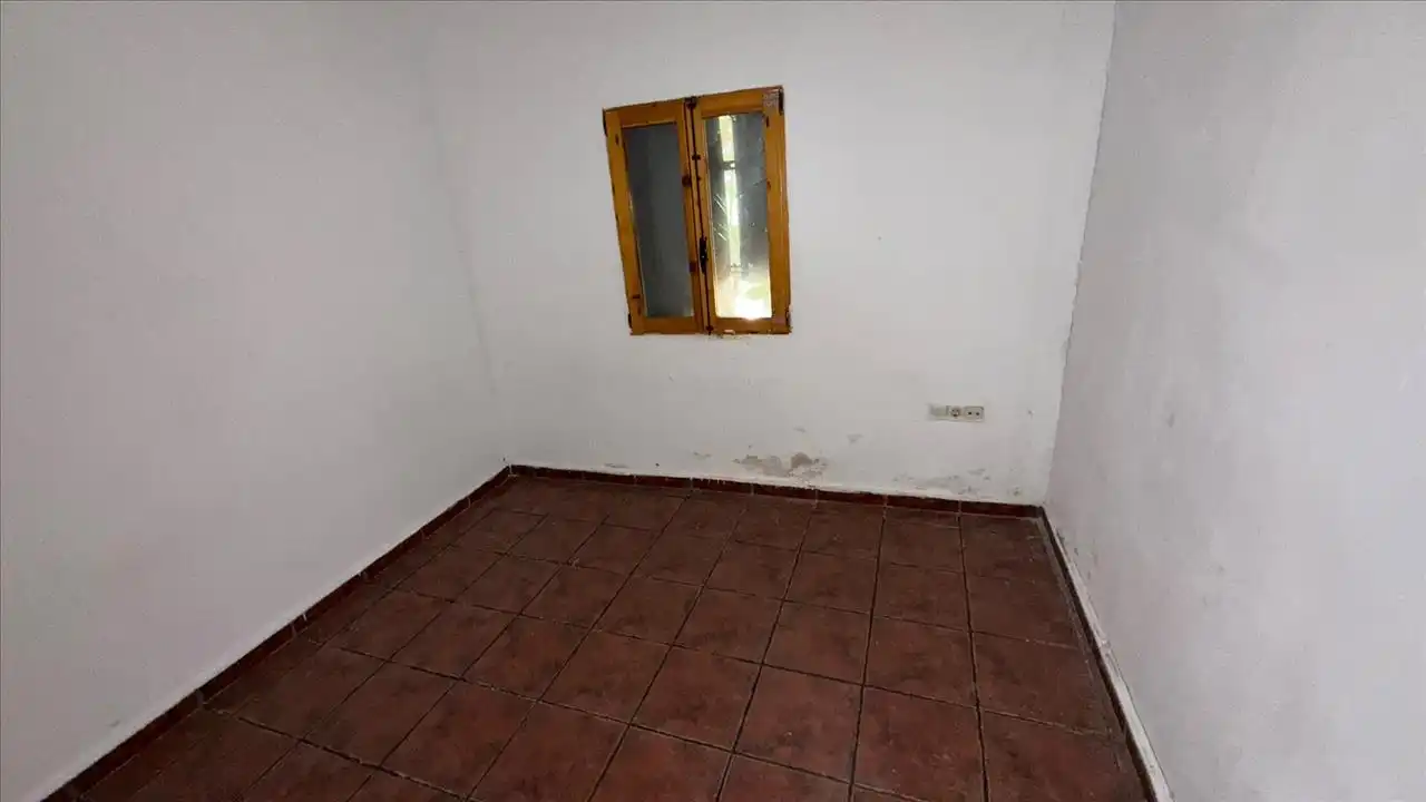 Casa con piscina en venta en Calle Diseminados, imagen 5