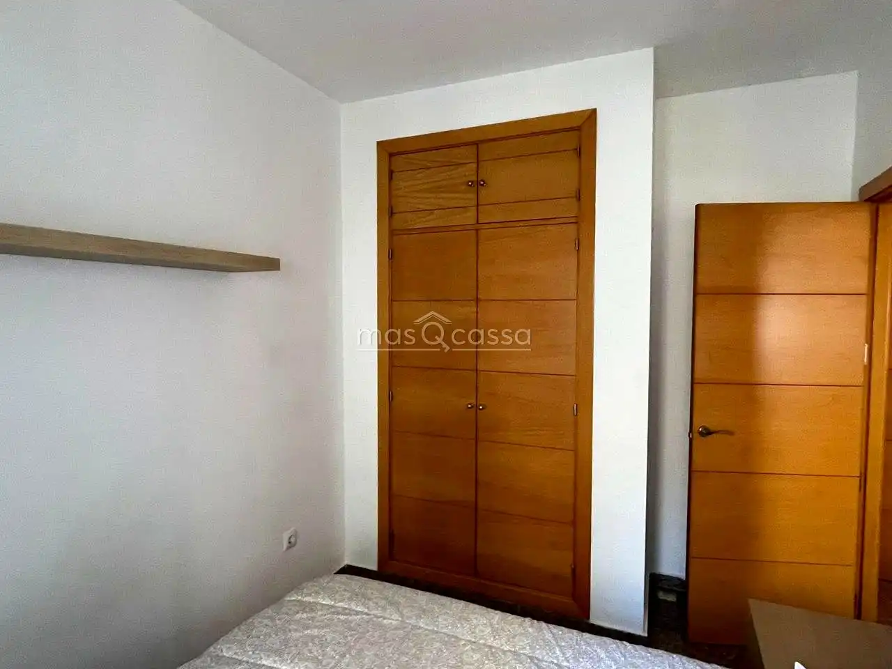 Bedroom of Flat for rent in La Línea de la Concepción