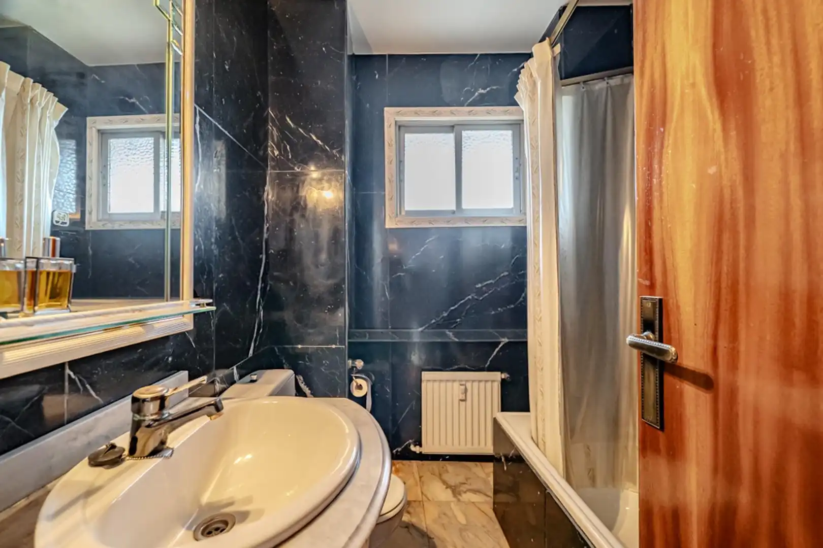 Baño de Apartamento en venta en Hortaleza