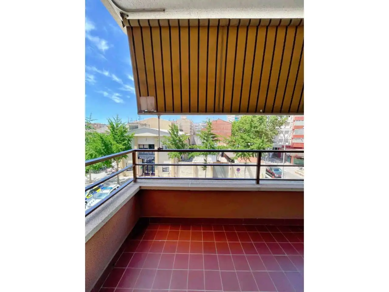 Exterior view of Flat for sale in Cerdanyola del Vallès  with Heating, Furnished and Balcony