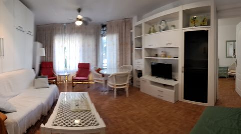 Foto 5 de Apartamento de alquiler en Playa de la Fontanilla, Marbella