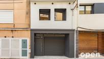 Exterior view of Single-family semi-detached for sale in Sant Cugat del Vallès  with Air Conditioner, Heating and Parquet flooring