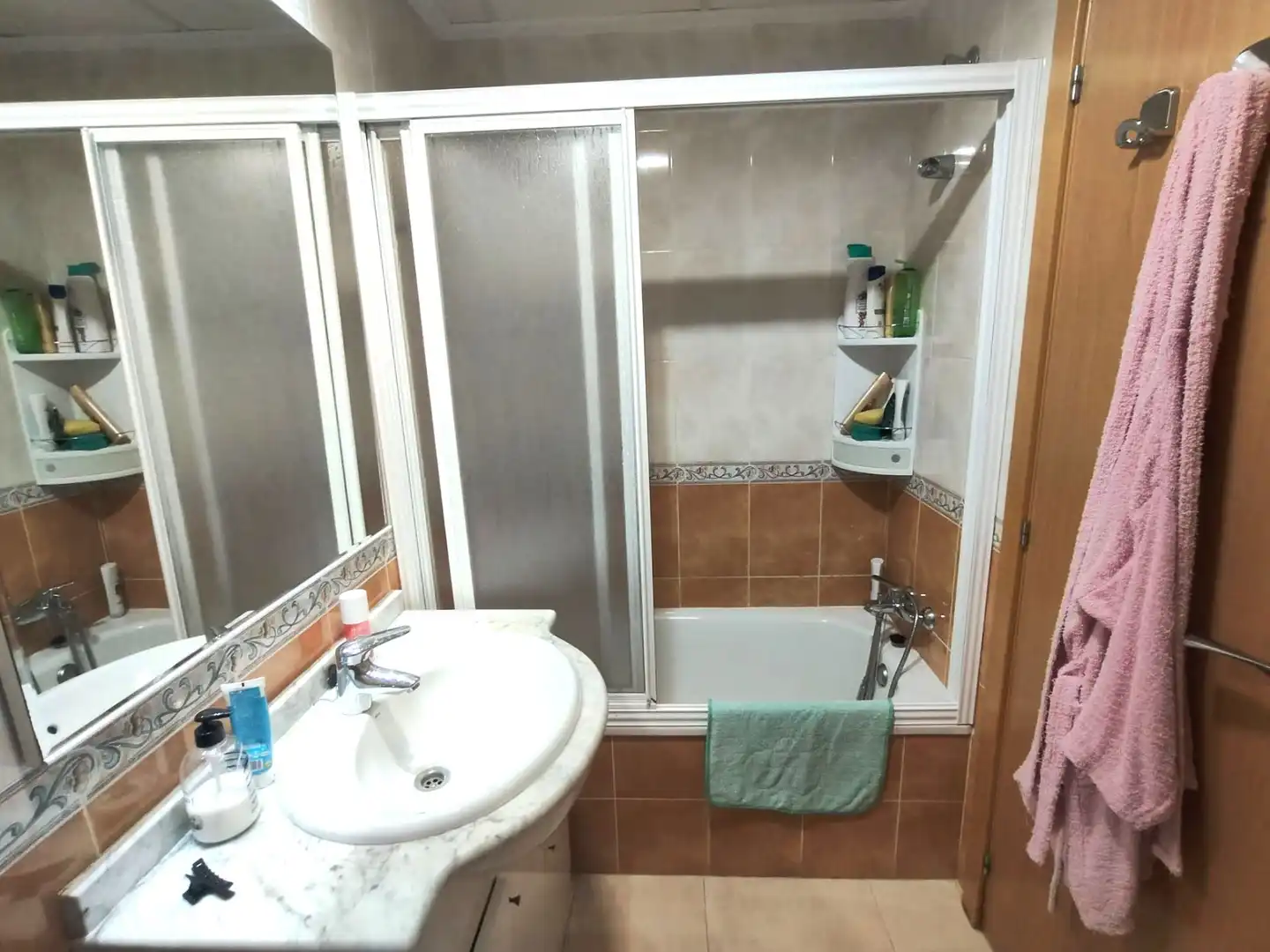 Baño de Apartamento en venta en Santa Pola con Terraza, Trastero y Amueblado