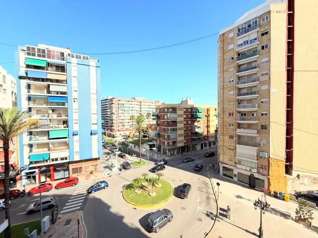 Vista exterior de Pis en venda en Cullera