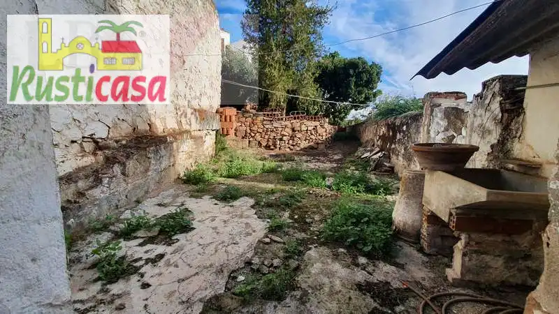 Casa o chalet en venta en Baños de la Encina con Jardín privado