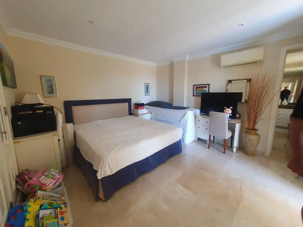 Chalet con piscina en venta en Es Camp de Mar, imagen 31