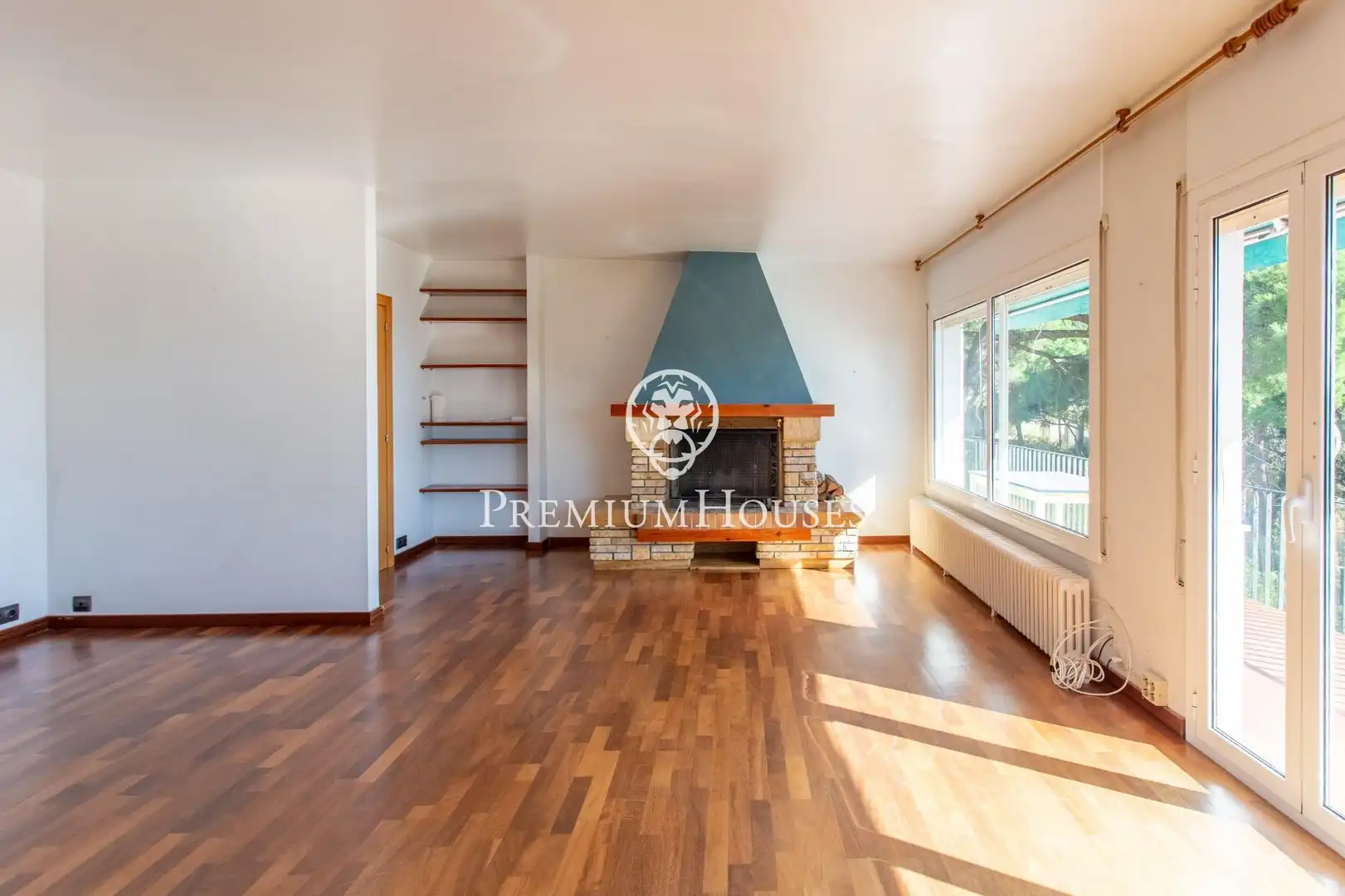Sala de estar de Casa o chalet en venta en Arenys de Mar con Jardín privado, Terraza y Balcón