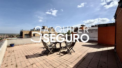 Foto 2 de Ático de alquiler en San Juan de la Cruz, Pueblo, Pozuelo de Alarcón