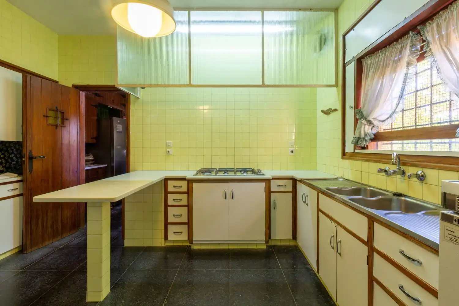 Kitchen of Houses for sale in Arenys de Mar  with Private garden, Terrace and Storage room