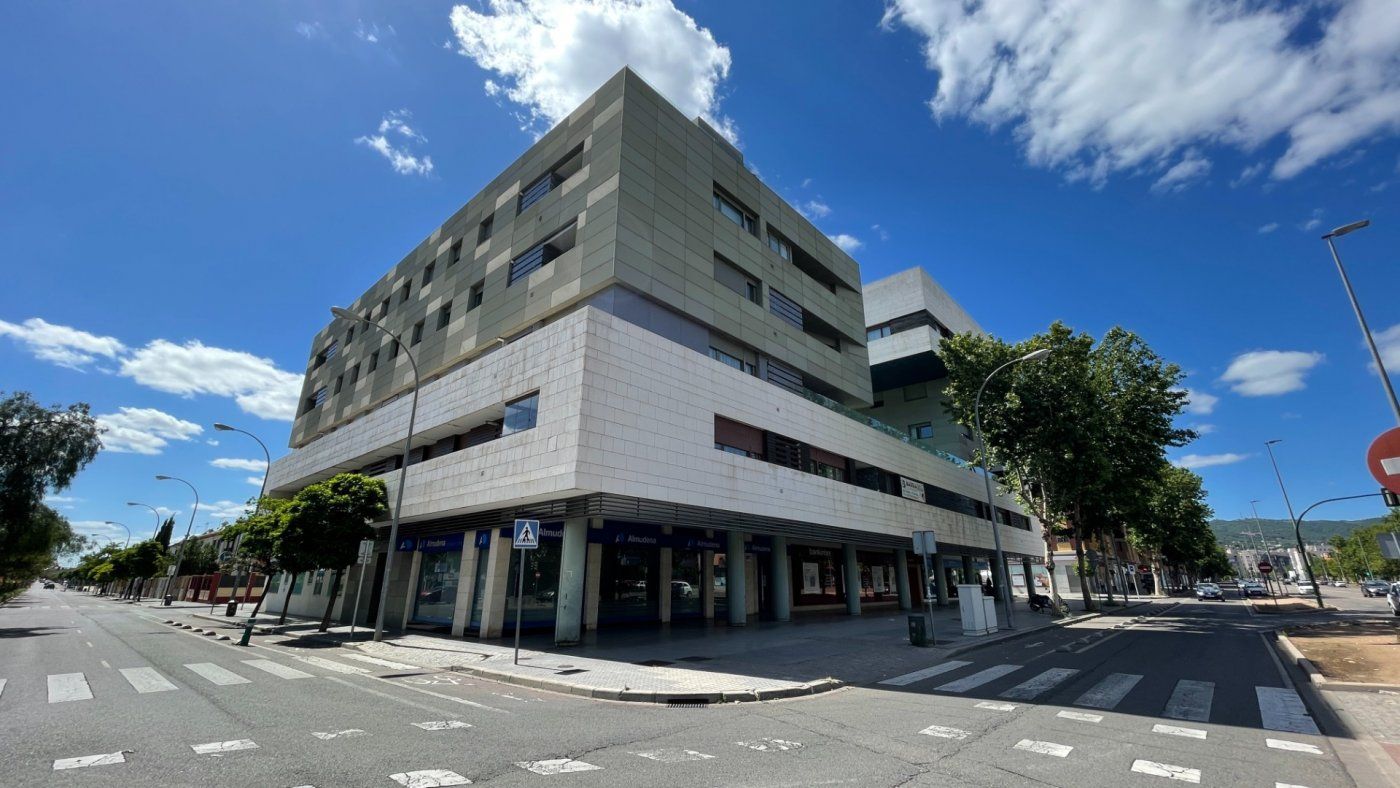 Exterior view of Garage for sale in  Córdoba Capital