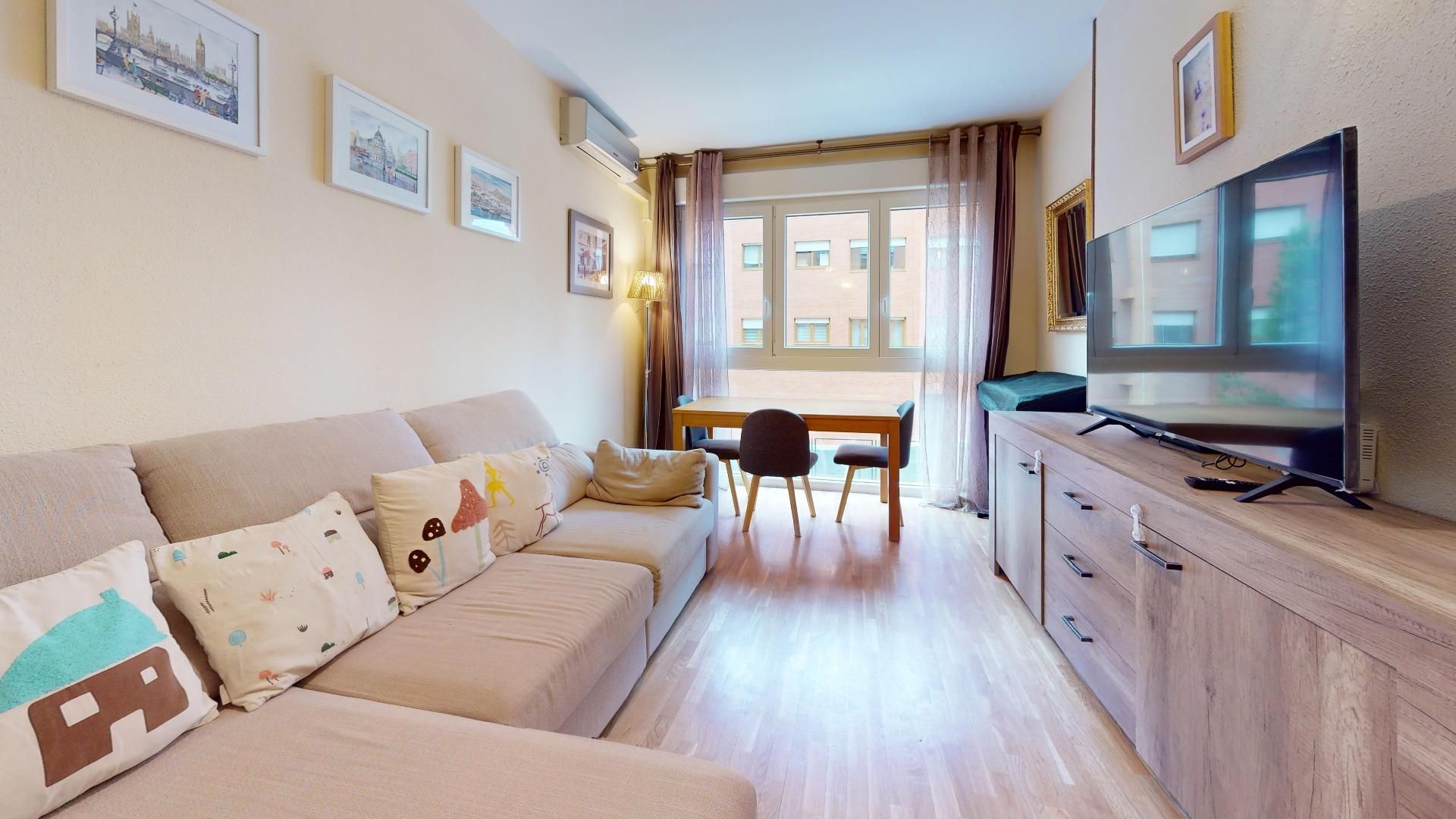 Living room of Duplex for sale in Alcobendas  with Air Conditioner, Heating and Private garden