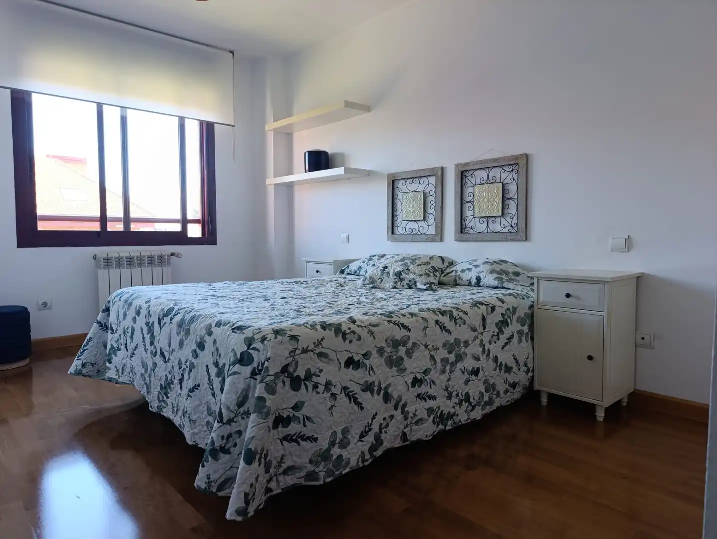 Schlafzimmer von Wohnung zum Verkauf in Majadahonda mit Klimaanlage, Heizung und Privatgarten