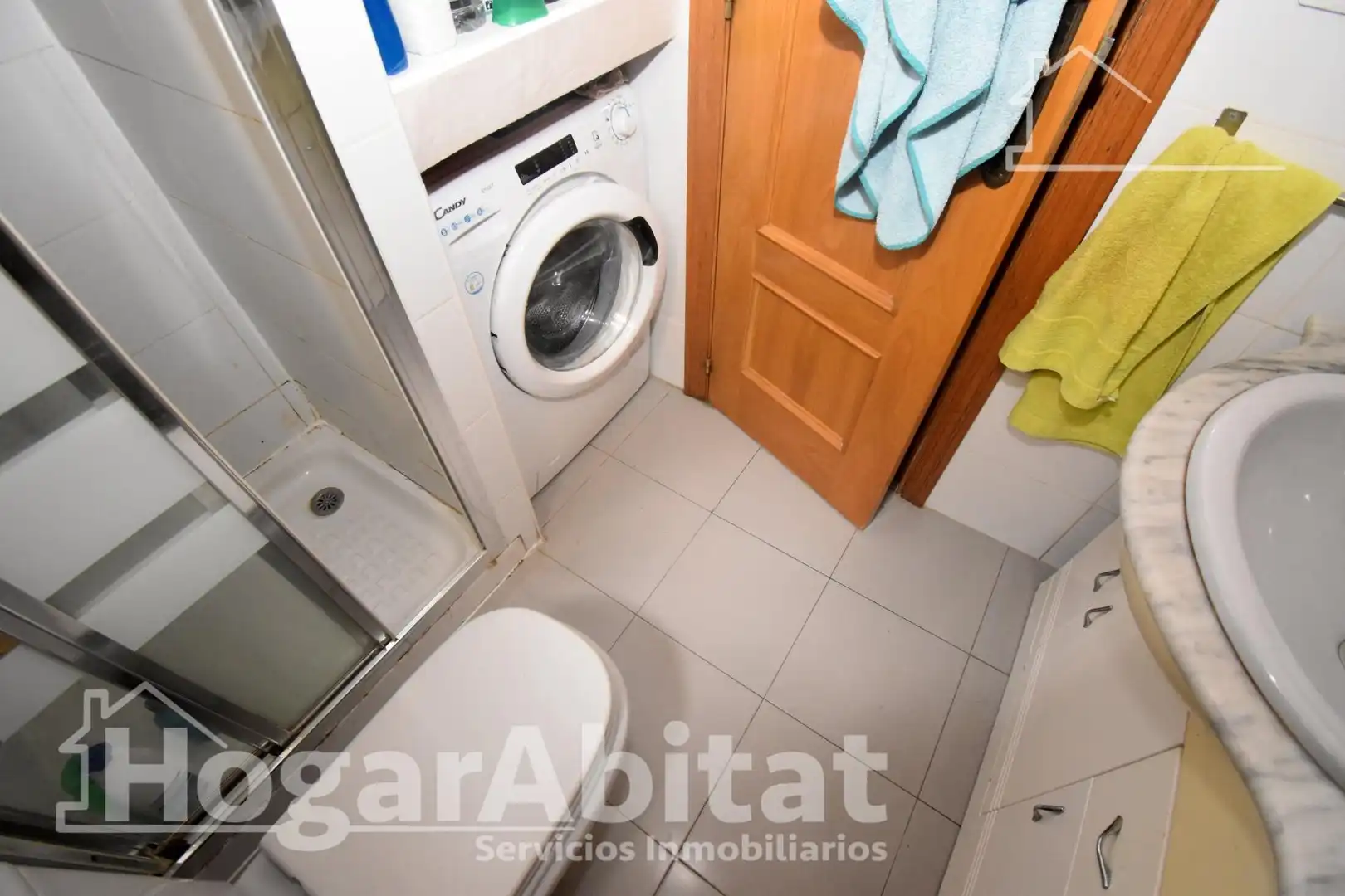 Bathroom of Flat for sale in Almazora / Almassora  with Furnished