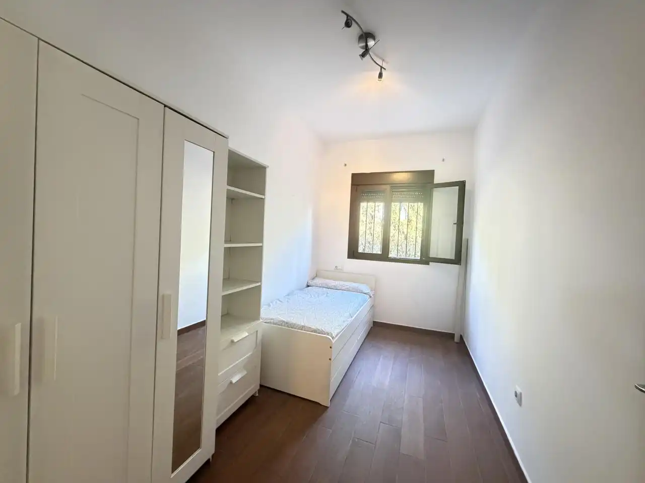 Bedroom of Houses for sale in Almendralejo