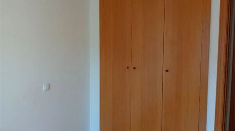 Foto 4 de Piso en venta en Avenida Dionisio Román Zaldo, 40, Pradoluengo, Burgos