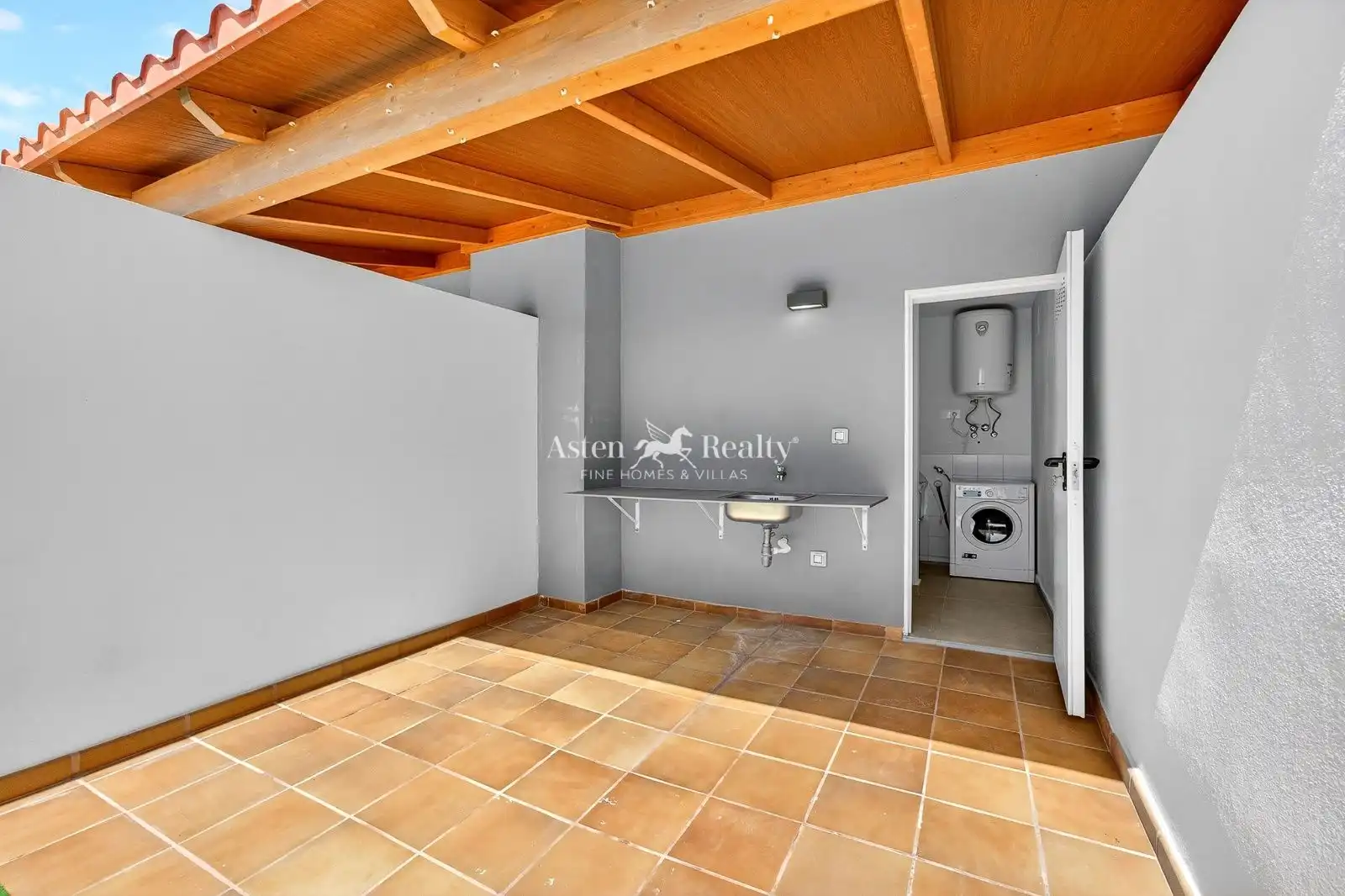 Duplexes for sale in Arona  with Terrace and Storage room