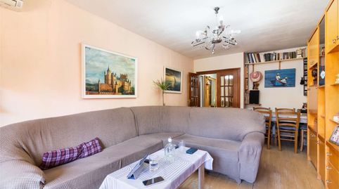 Foto 4 de Piso en venta en Calle Infante Don Luis, Reyes Católicos, Alcalá de Henares