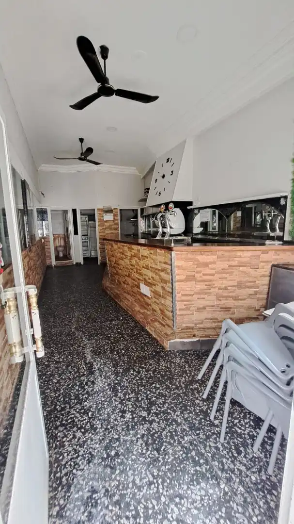 Local comercial en venda a Calle General Eguía, imagen 2