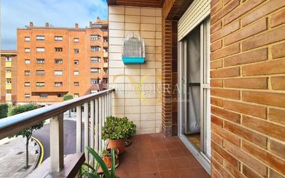 Exterior view of Flat for sale in Oviedo   with Terrace