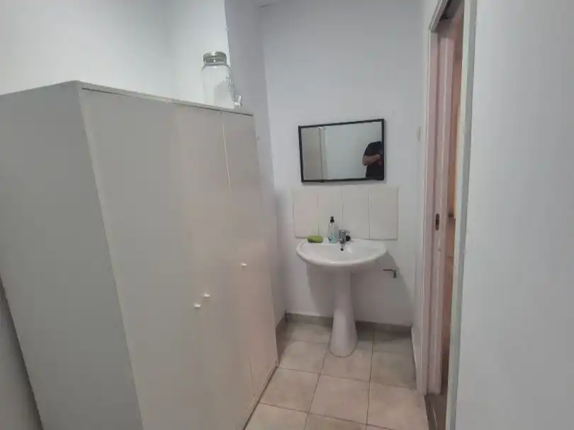 Bany de Local de lloguer en Murcia amb Aire condicionat i Calefacció