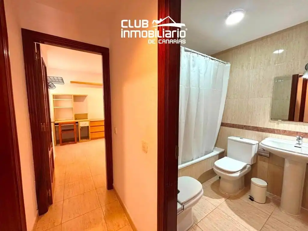 Flat for rent in Avenida EMBAJADOR ALBERTO ARMAS, La Laguna