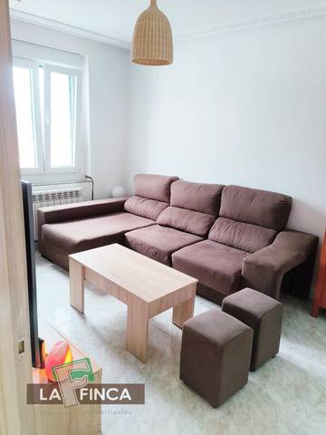 Piso en Venta en LOS CLAVELES en HUCA - La Cadellada