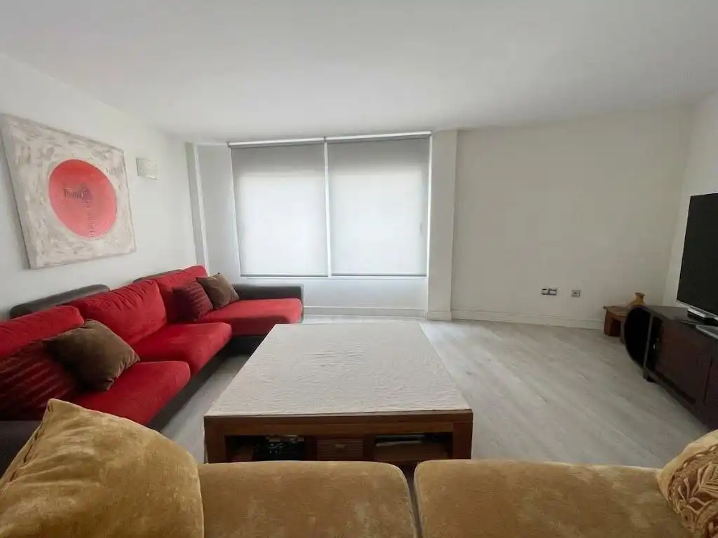 Detached house with terrace for sale in Calle PEDRO MANTUANO, imagen 3