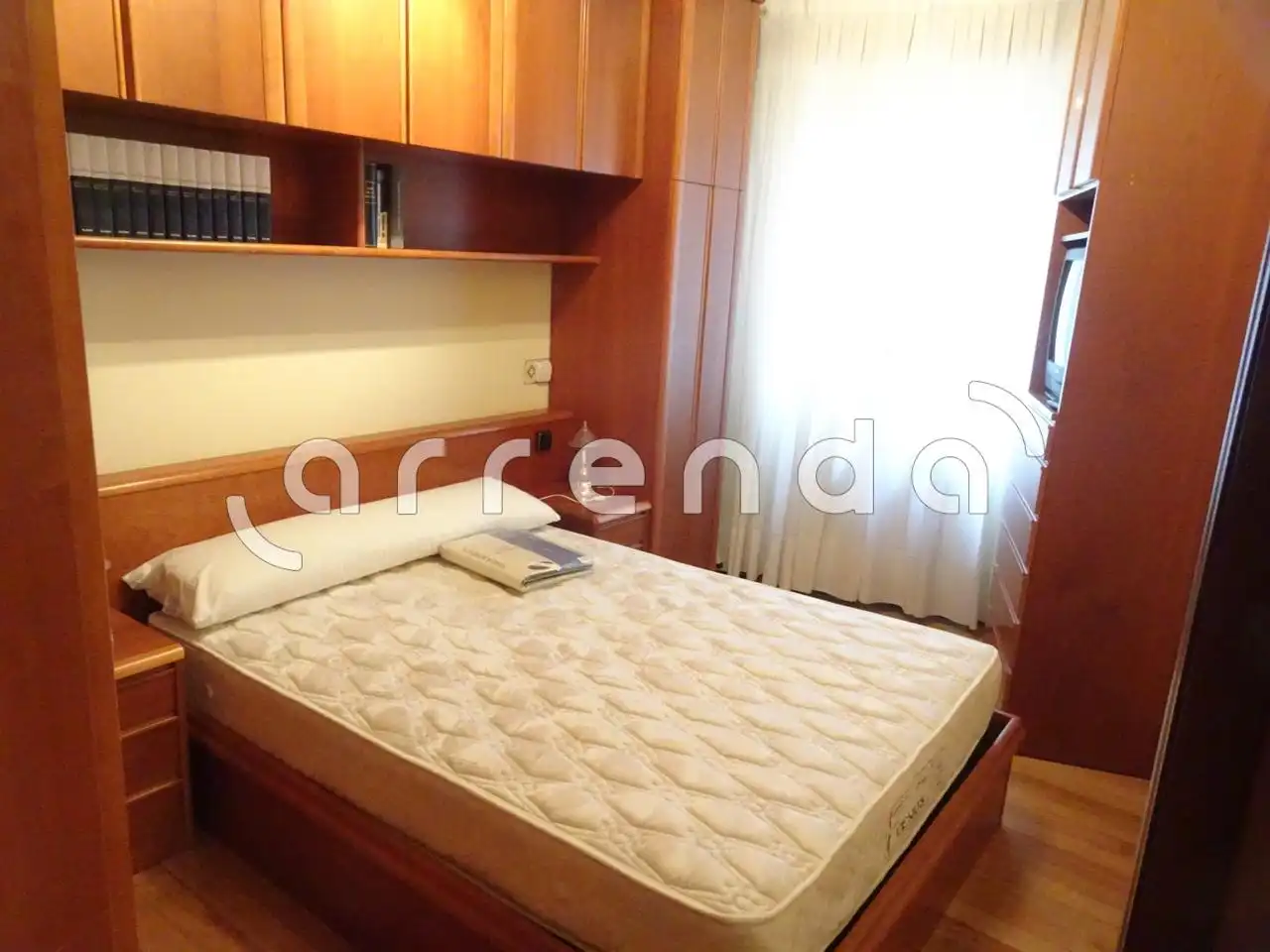 Dormitori de Pis de lloguer en Santander amb Calefacció, Parquet i Moblat