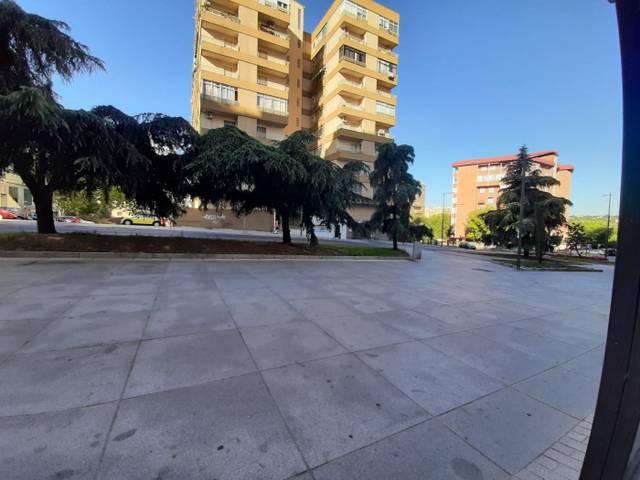 Local comercial en Alquiler en Ruta de la Plata