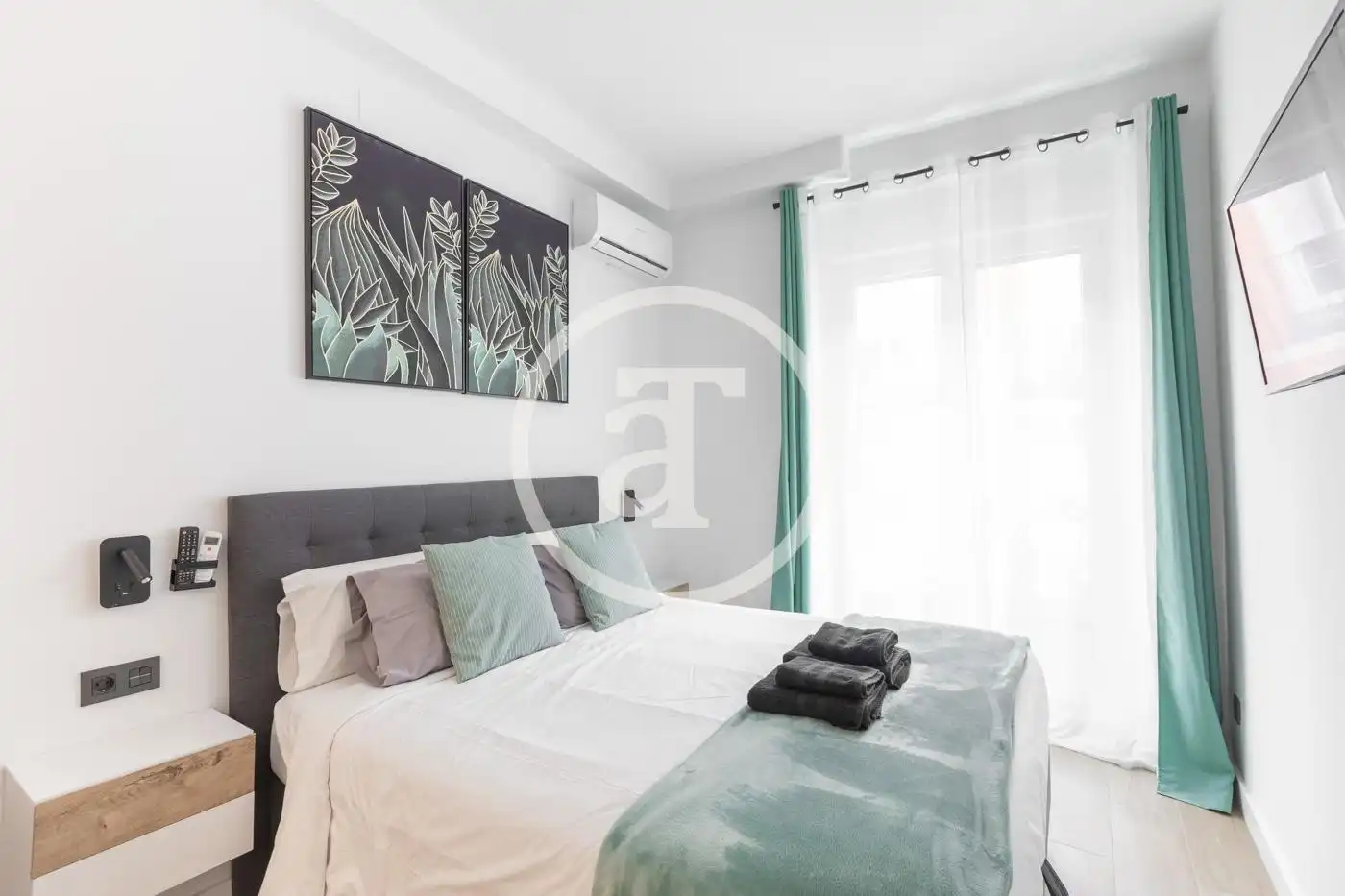 Study for rent in Calle de Barbieri, Justicia - Chueca