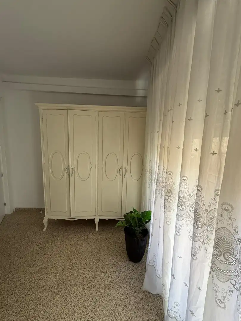 Schlafzimmer von Wohnung zur Miete in Centro