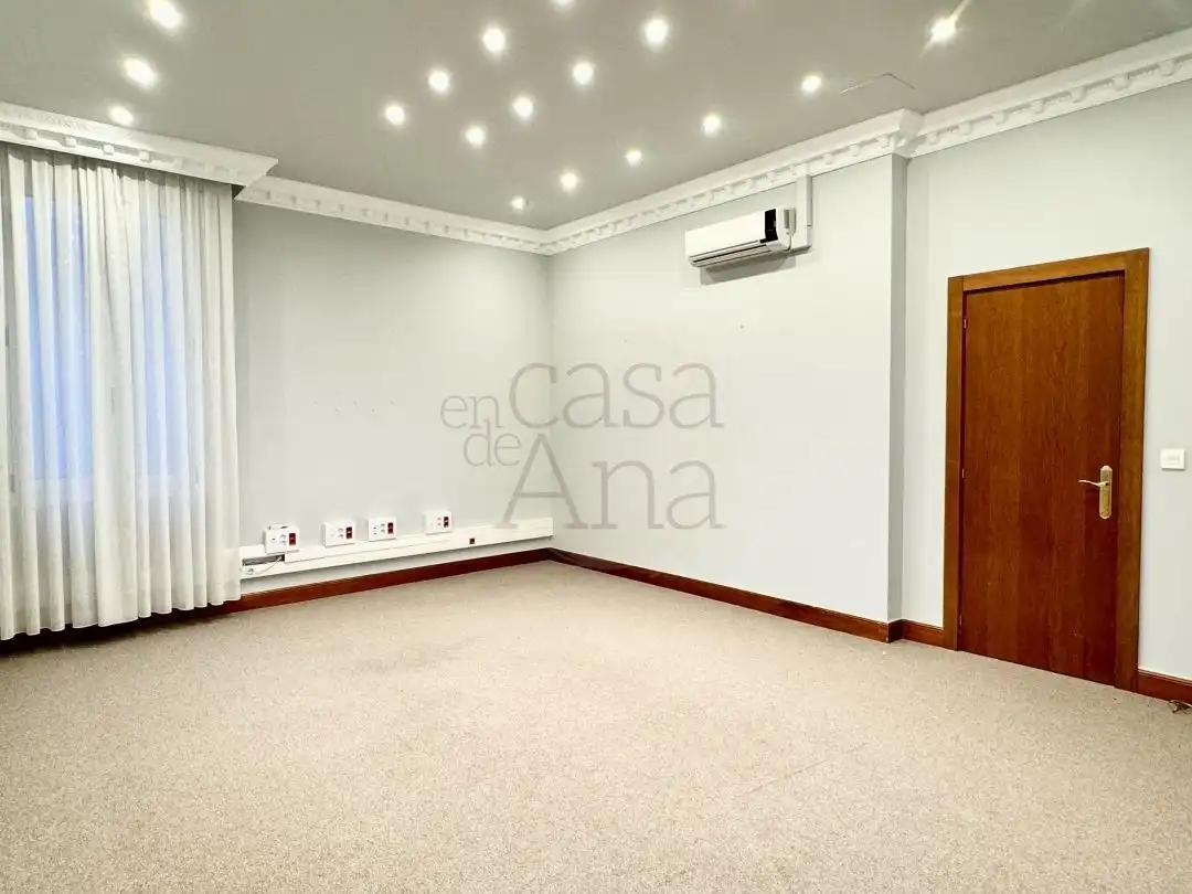 Office for rent in Bilbao   with Air Conditioner and Heating