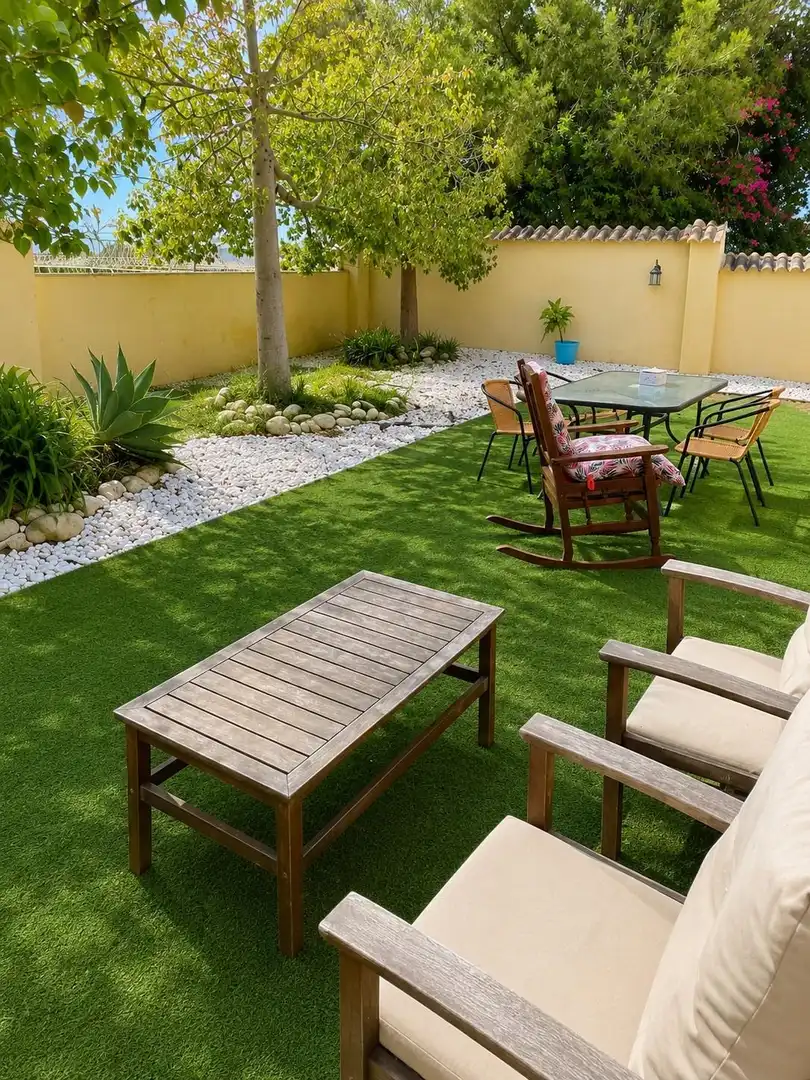 Terrassa de Casa o xalet en venda en Alguazas amb Aire condicionat, Jardí privat i Moblat