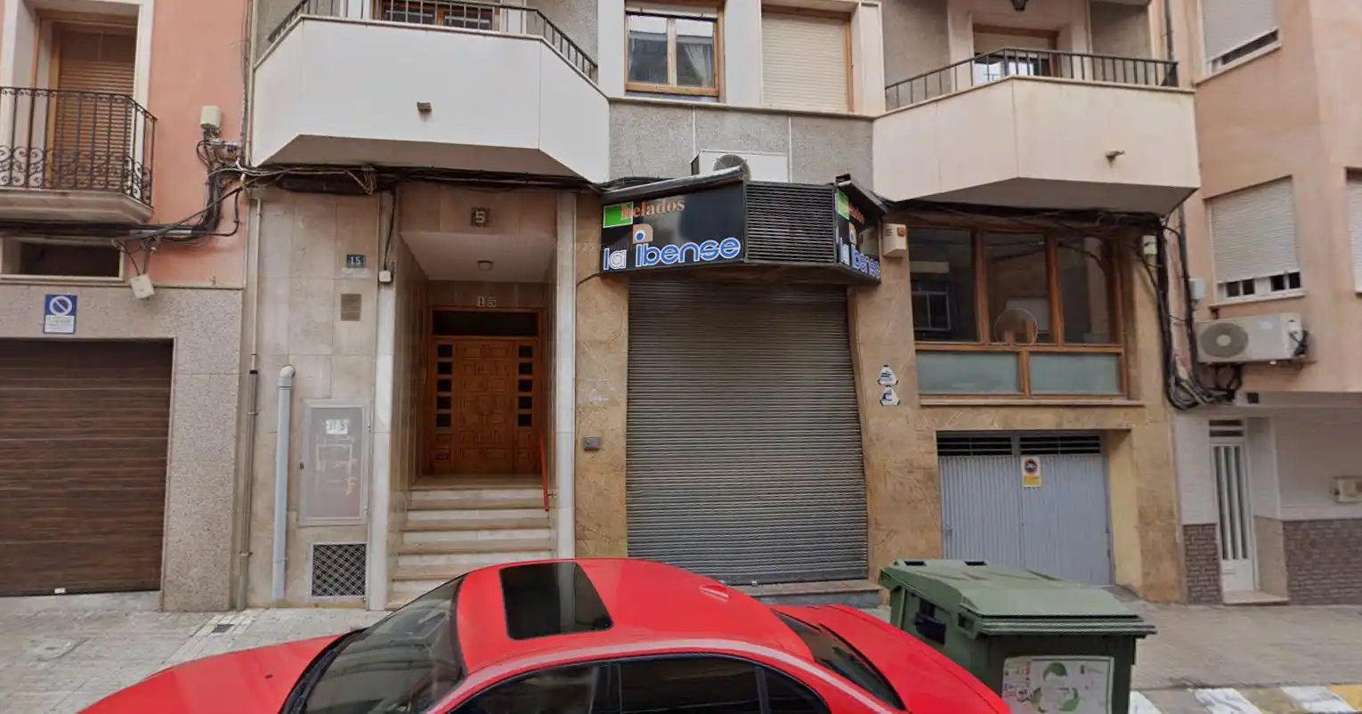 Apartment for sale in Calle INFANTA MARIA TERESA 15