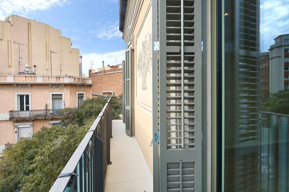 Pis de lloguer a  CALLE VALENCIA, El Camp de l'Arpa del Clot