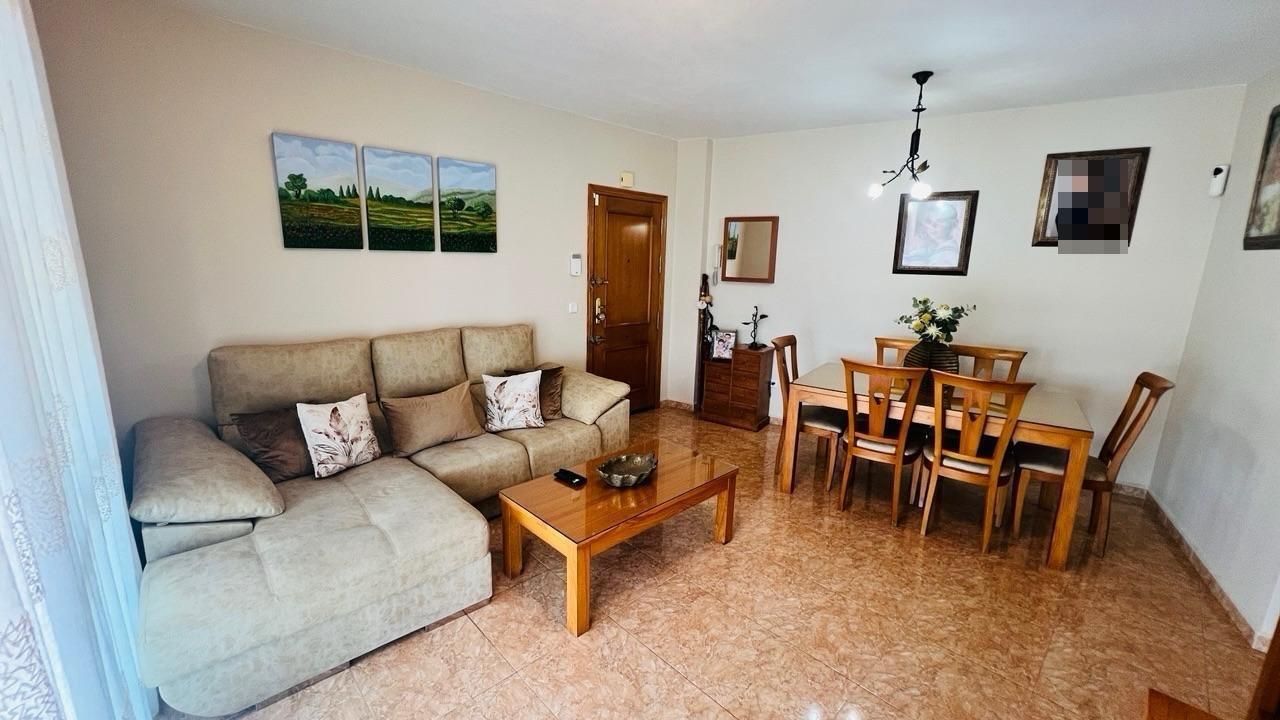 Sala d'estar de Apartament en venda en Águilas amb Terrassa