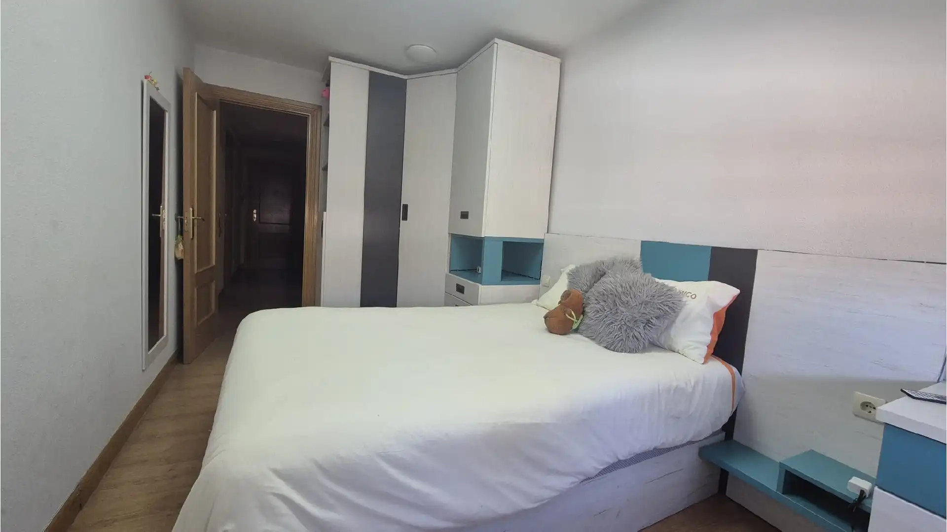 Dormitori de Apartament en venda en Palencia amb Calefacció i Moblat