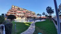 Swimming pool of Flat for sale in Alzira  with Air Conditioner, Terrace and Balcony