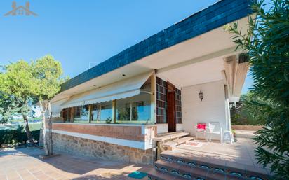 Exterior view of House or chalet for sale in Boadilla del Monte  with Air Conditioner and Terrace