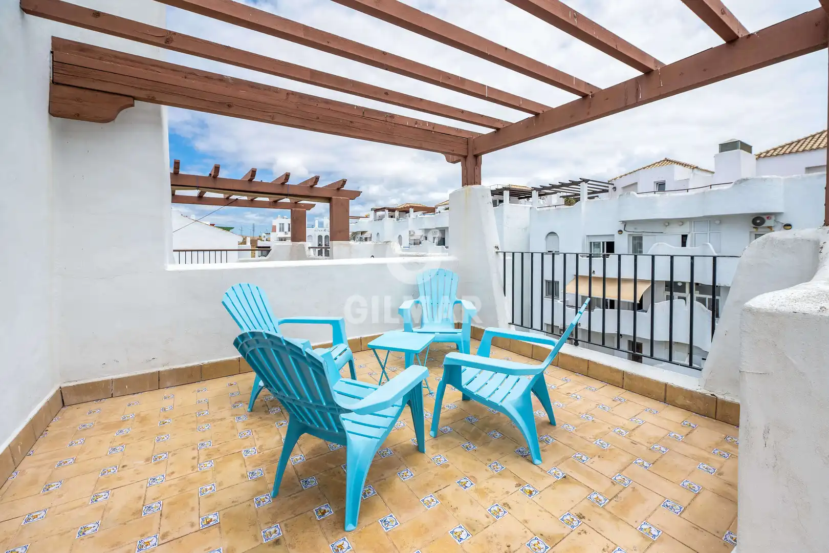 Terrasse von Wohnung zum Verkauf in Zahara de los Atunes mit Heizung, Privatgarten und Schwimmbad